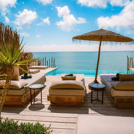 Hotel Oasis ダフラ エクステリア 写真